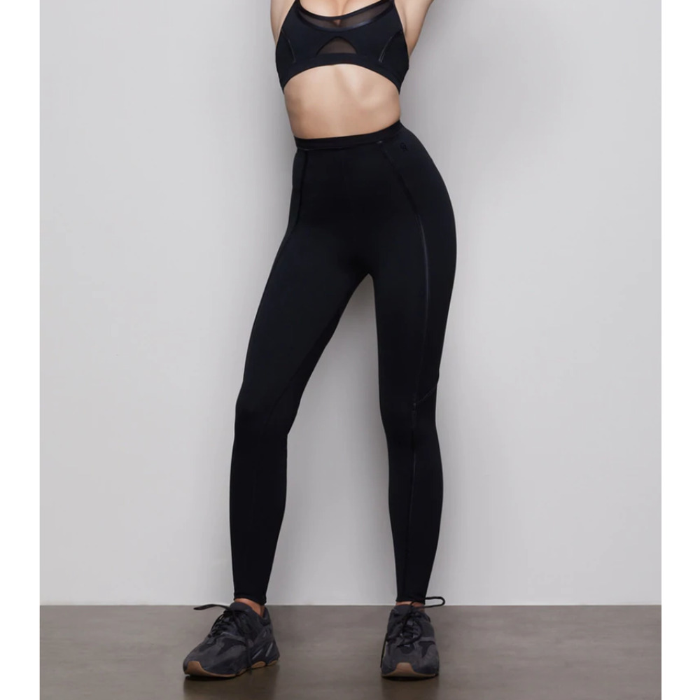 GOOD AMERICAN NWT Black Active Corset Seam Legging // Small - Picture 15 of 15